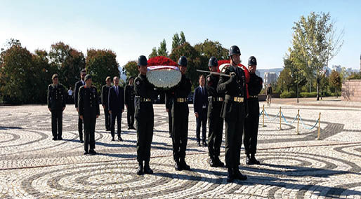 4'üncü Cumhurbaşkanı Cemal Gürsel, mezarı başında anıldı