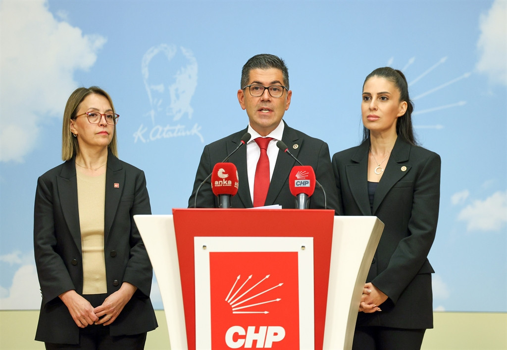 CHP'li Halıcı: Çocuklarımızın geleceği, oyuncak edilmiştir