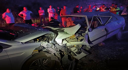 Isparta'da otomobiller çarpıştı: 2'si çocuk 3 ölü, 10 yaralı