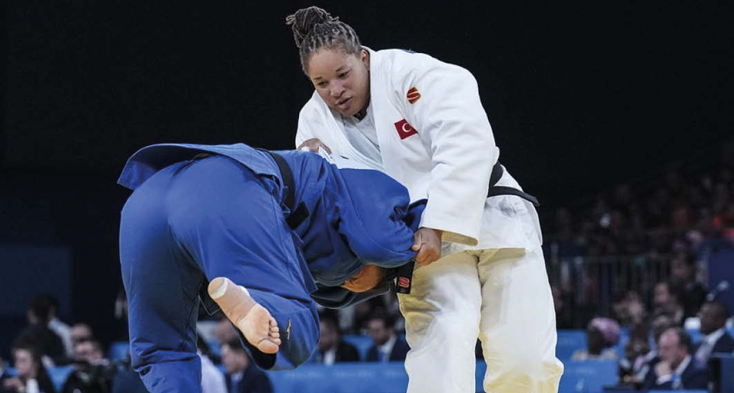 Milli judocumuz Kayra Özdemir yarı finalde