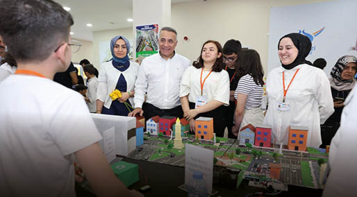 Sultangazi Necmettin Erbakan Bilim ve Kültür Merkezi'nin yıl sonu programı düzenlendi